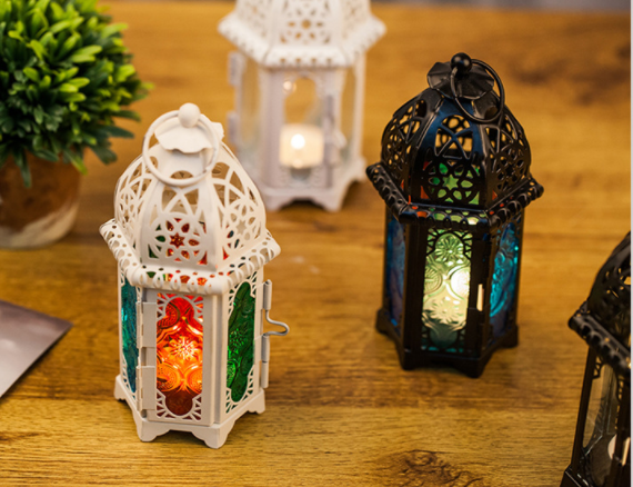 Hot Sale European Style Moroccan Glass Candle Holder Wrought Iron Wind Lamp Aromatherapy